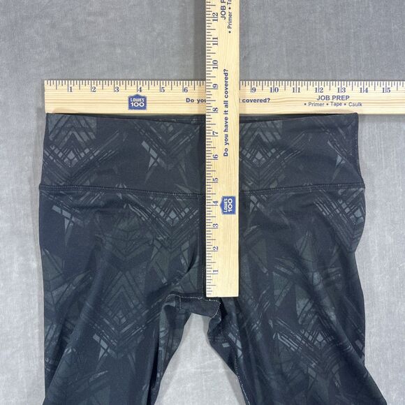 Alo Women's Small Green Geometric Capris Yoga Leggings - Picture 5 of 7